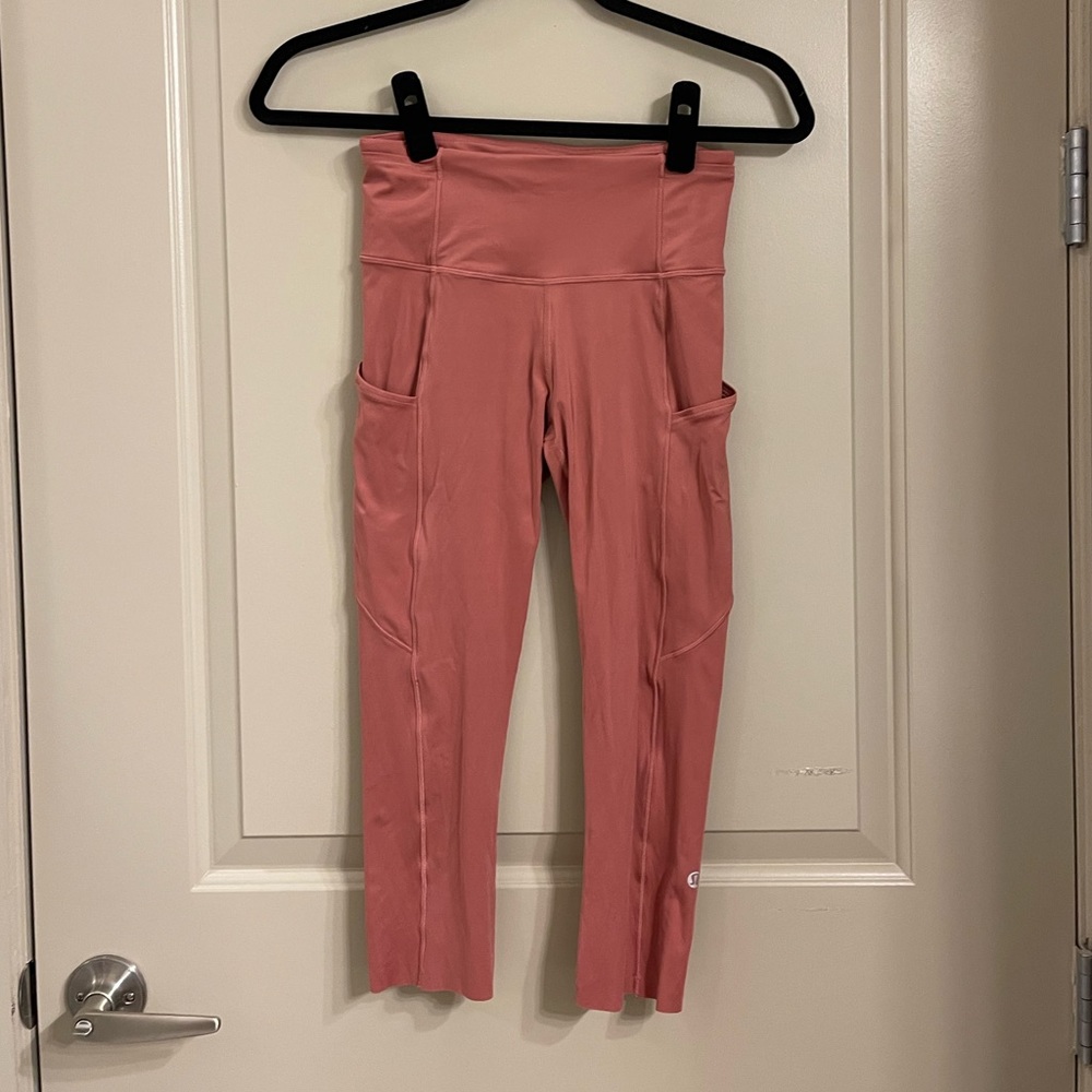 Lululemon Fast and Free Crop 4 Nulux